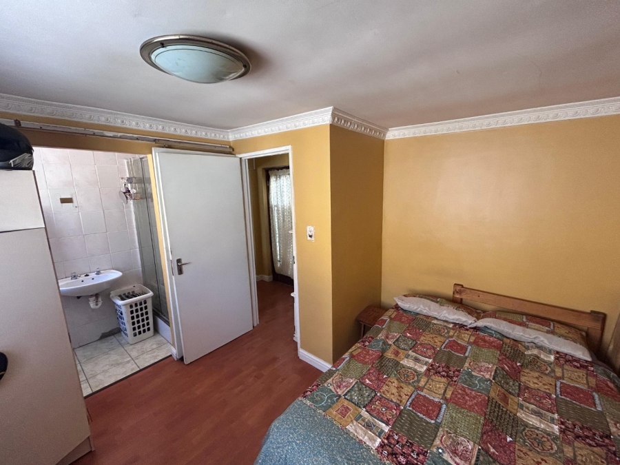 4 Bedroom Property for Sale in Strandfontein Village Western Cape